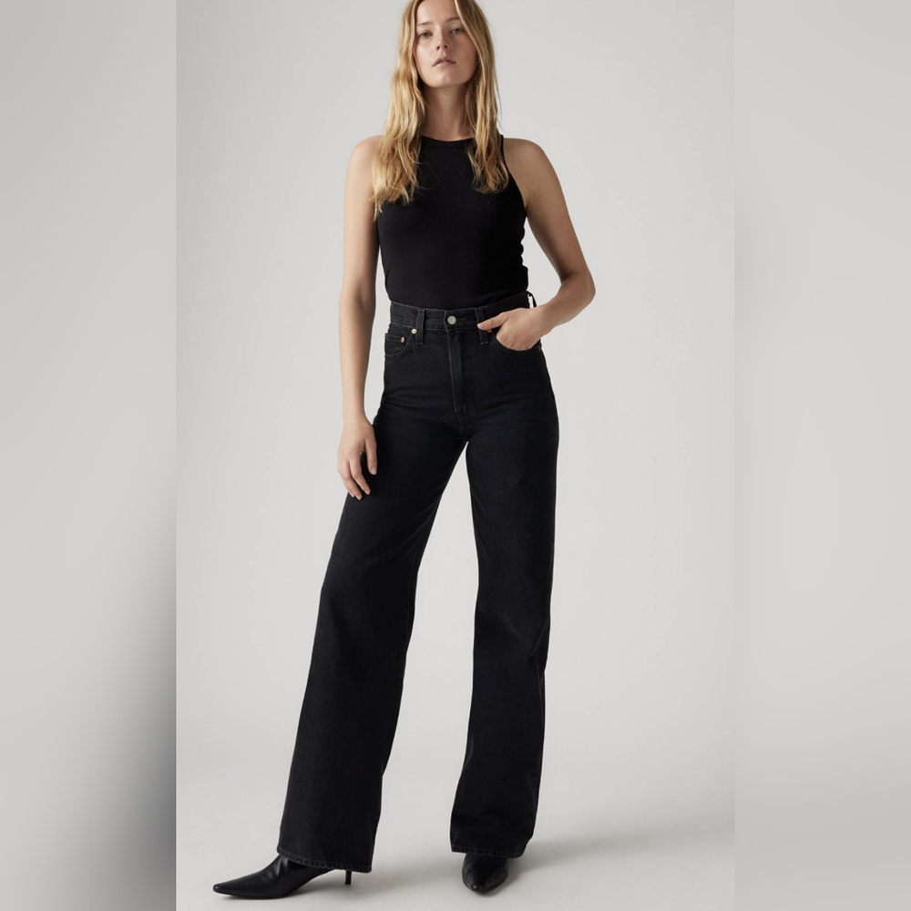 Levi's Wide Leg Ribcage Jeans